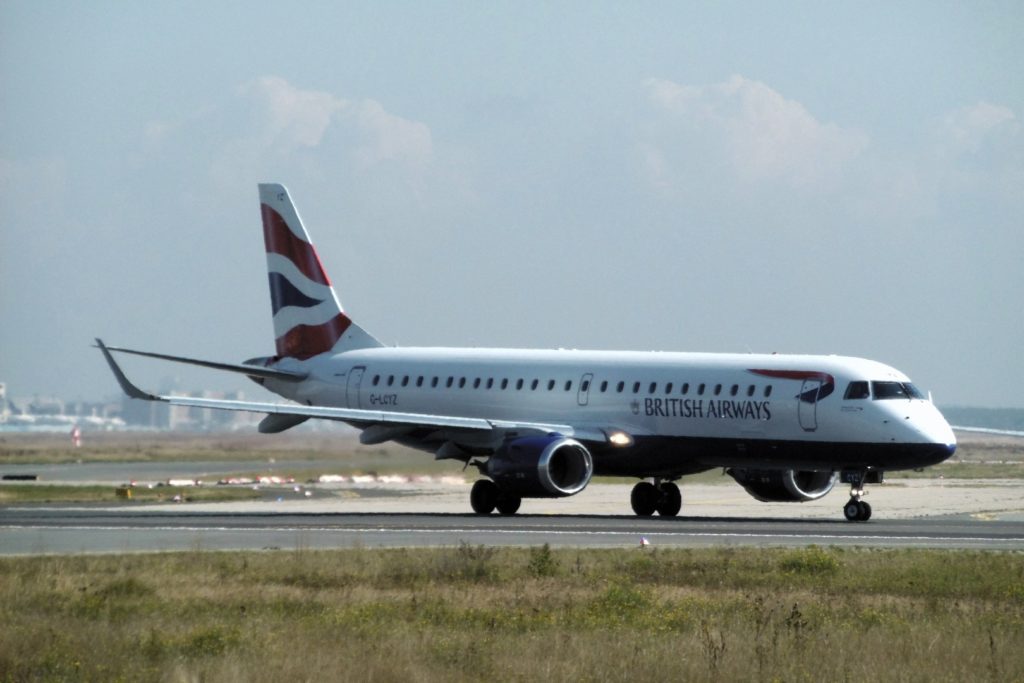 British Airways Maschine auf der Startbahn