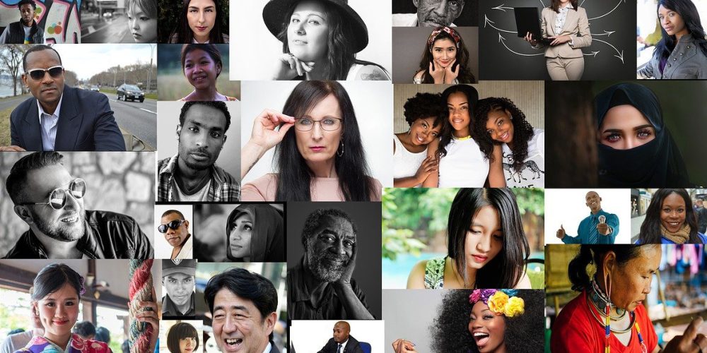 Eine Collage aus vielen Gesichtern unterschiedlicher Kulturen und Geschlechter.